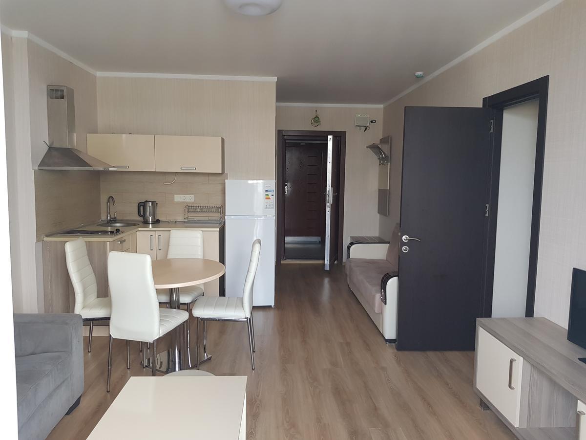 Viva Blue Batumi Aparthotel Luaran gambar