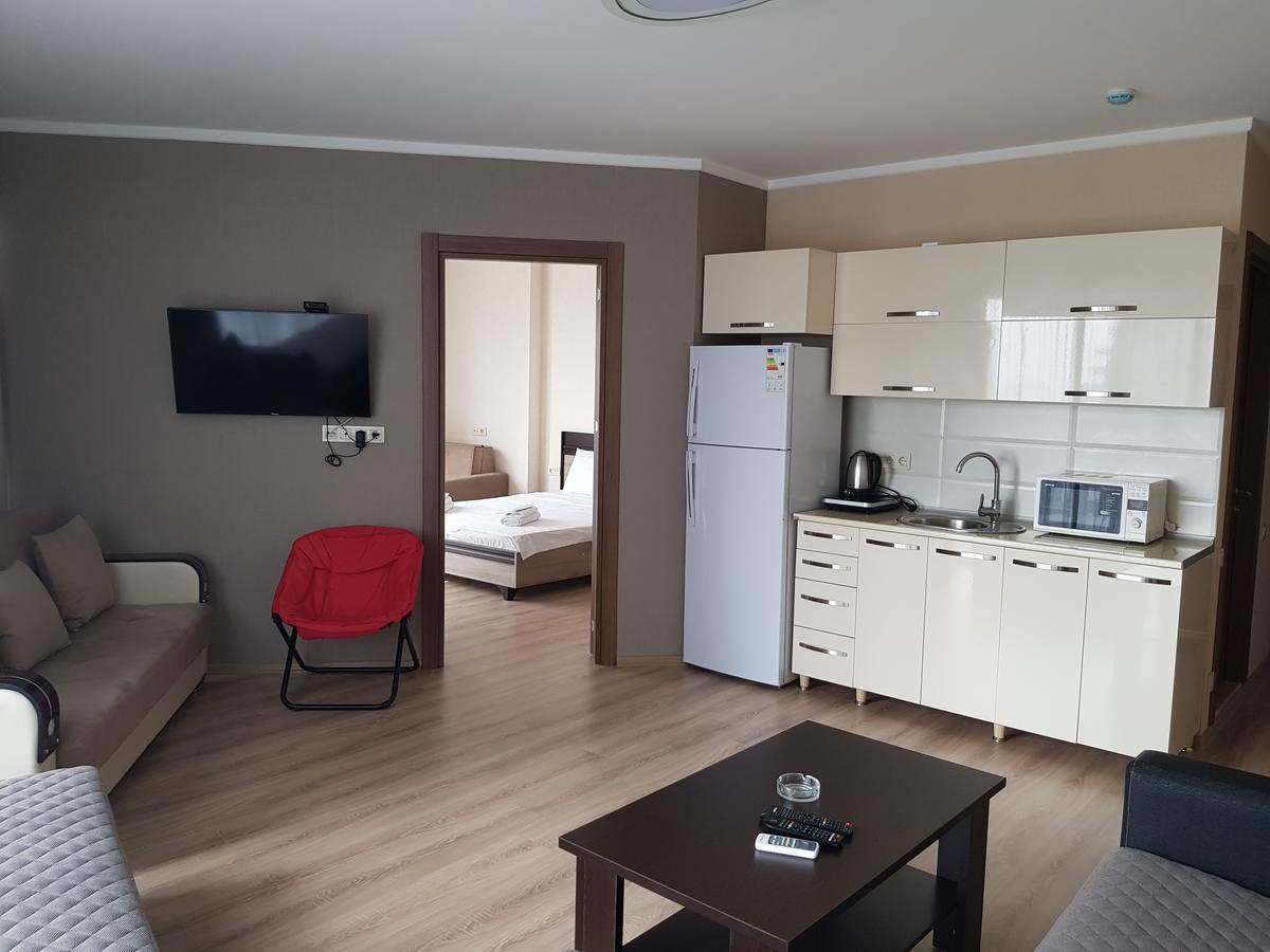 Viva Blue Batumi Aparthotel Luaran gambar