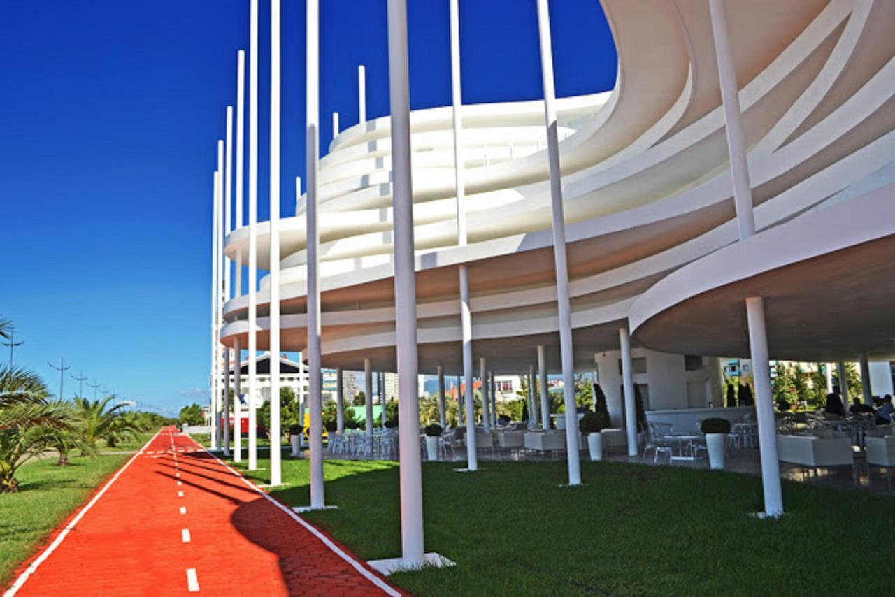 Viva Blue Batumi Aparthotel Luaran gambar