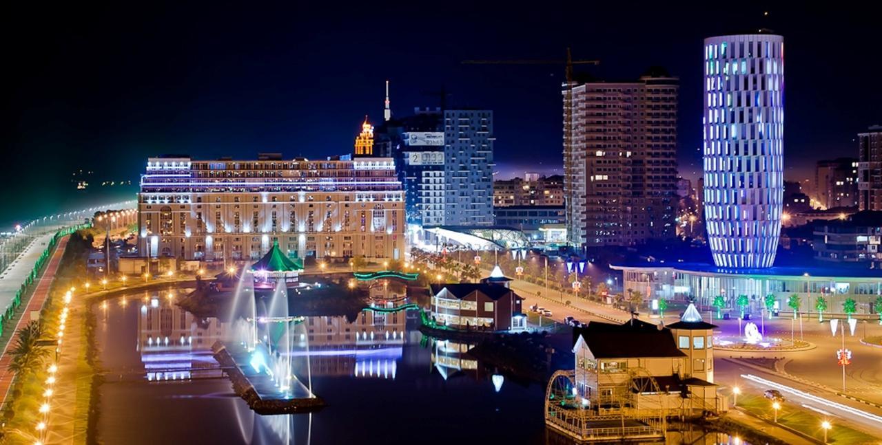 Viva Blue Batumi Aparthotel Luaran gambar